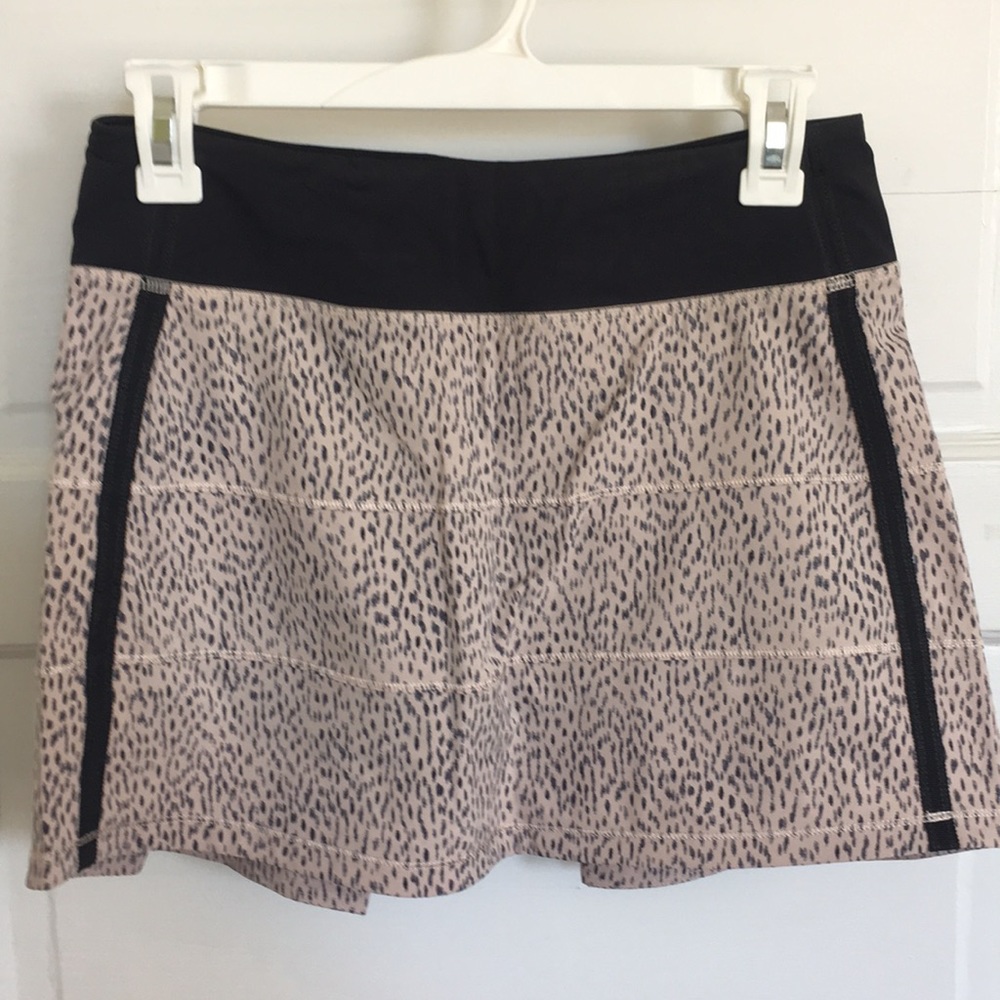 Lululemon skirt. Tall